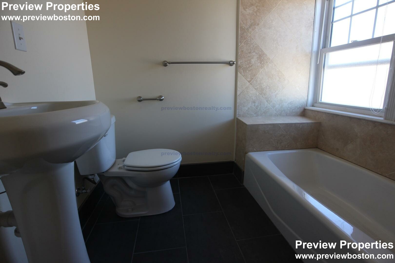 34 Bentley, Brighton