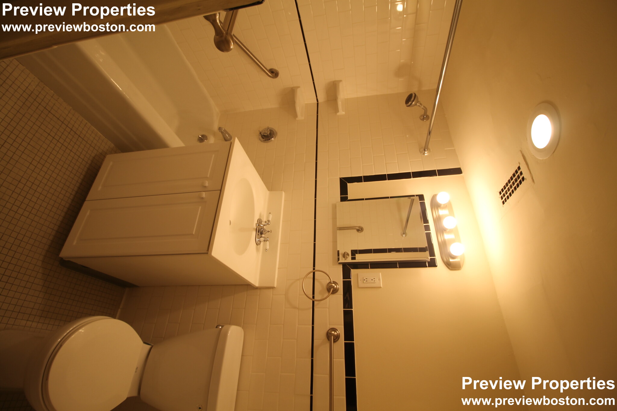 101 Monmouth St, Fenway