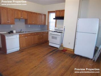 346 Faneuil St, Brighton