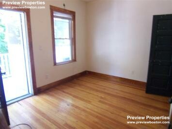 346 Faneuil St, Brighton