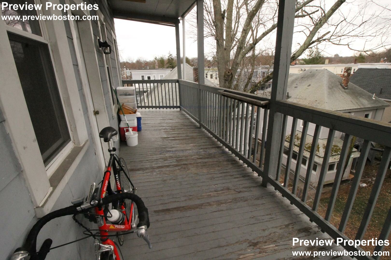 346 Faneuil St, Brighton