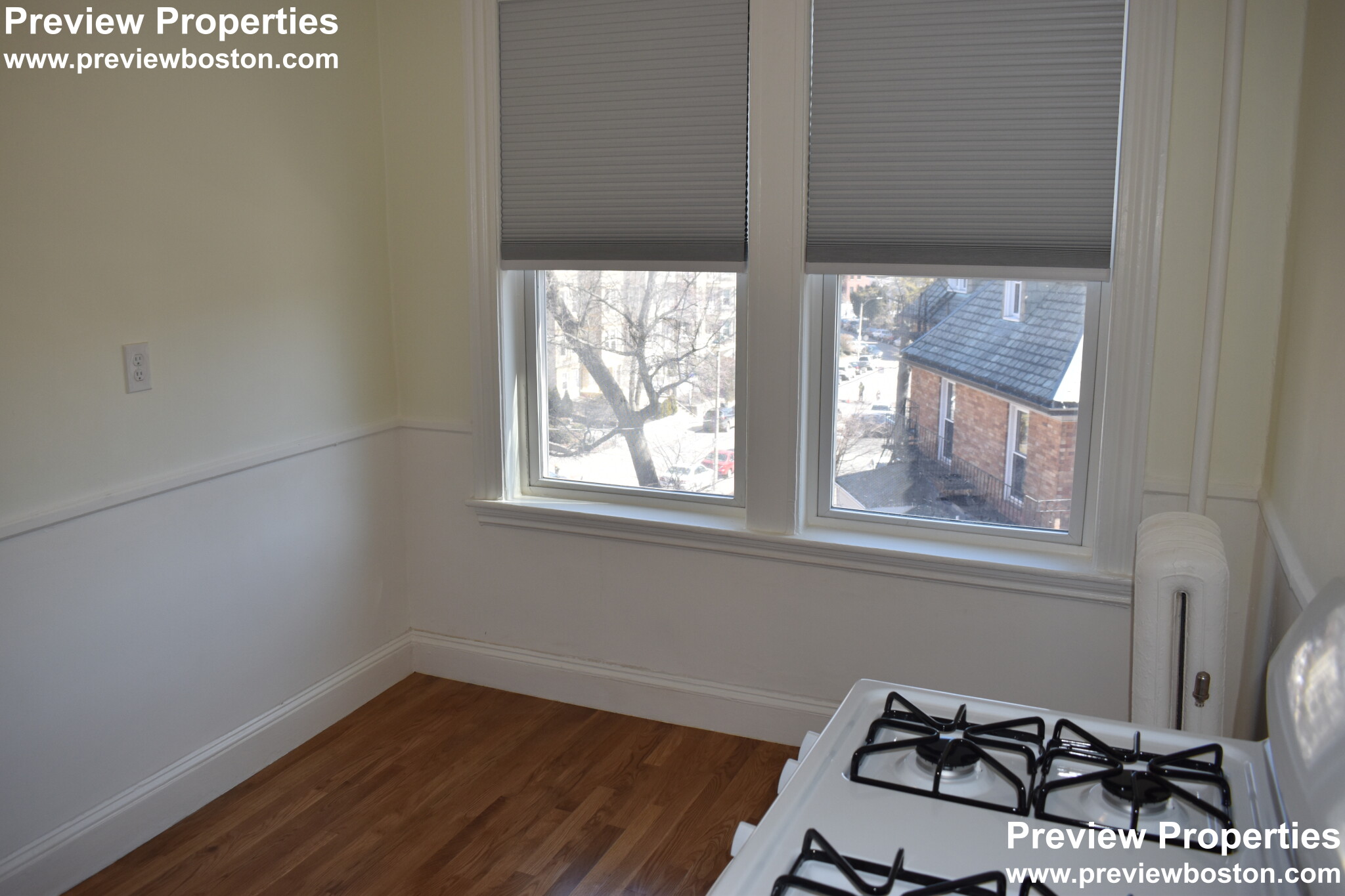 Studio bed, 1 bath apartment for rent at 70 Strathmore Rd Unit 7B, Brighton — photo 12 of 13