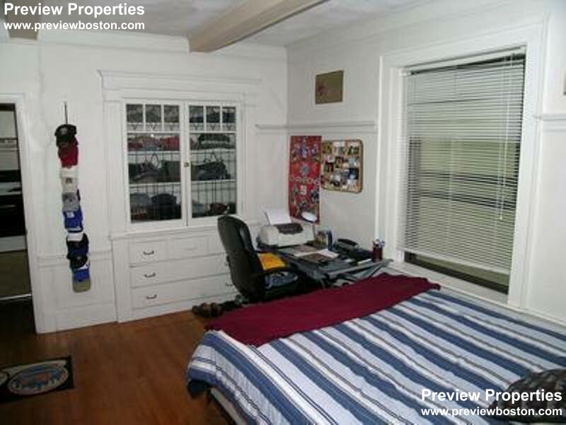 1474 Commonwealth Ave, Brighton