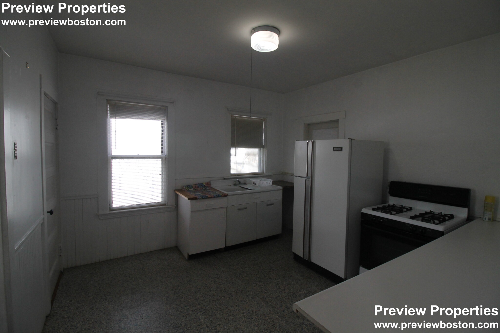 4 bed, 2 bath apartment for rent at 91 Jackson Rd Unit 2, Newton — photo 15 of 19