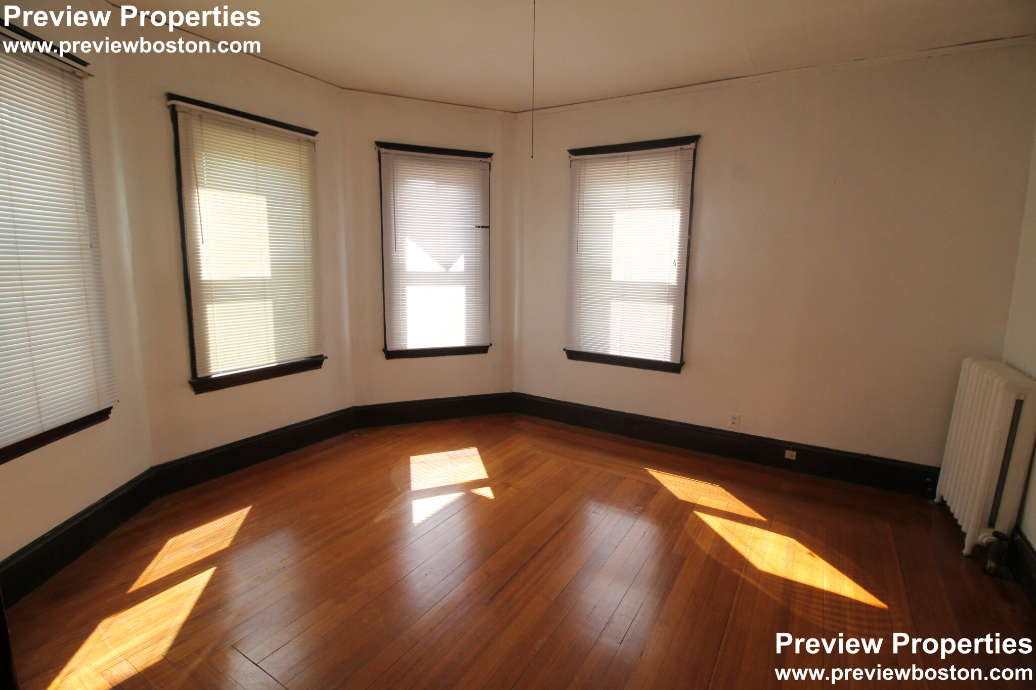 4 bed, 2 bath apartment for rent at 91 Jackson Rd Unit 2, Newton — photo 18 of 19