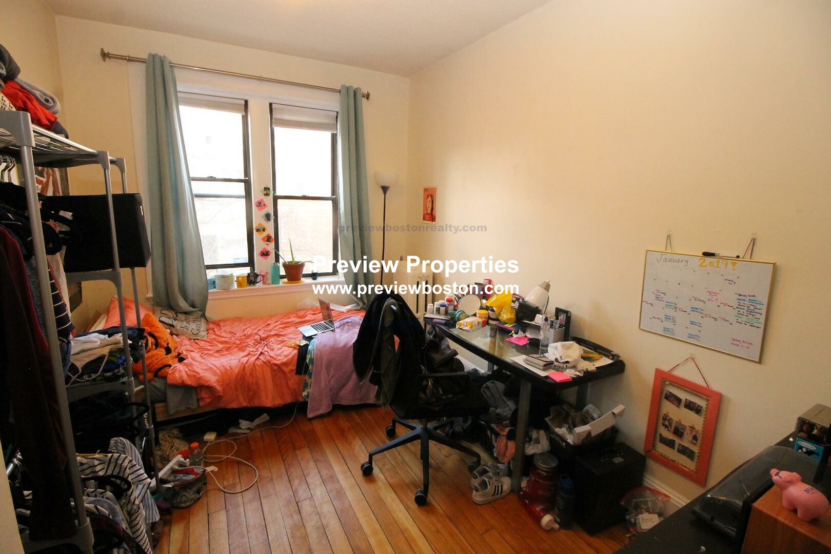 4 bed, 1 bath apartment for rent at 14 Glenville Ave Unit 2, Allston — photo 6 of 17