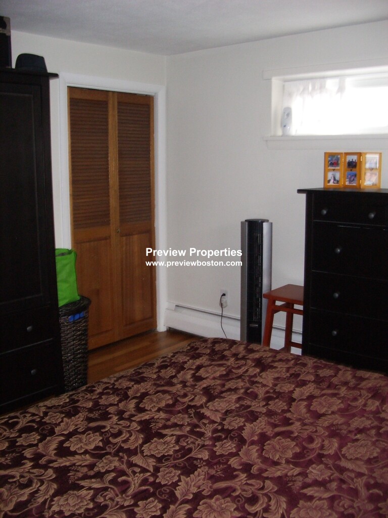 11 Commonwealth Ct, Brighton