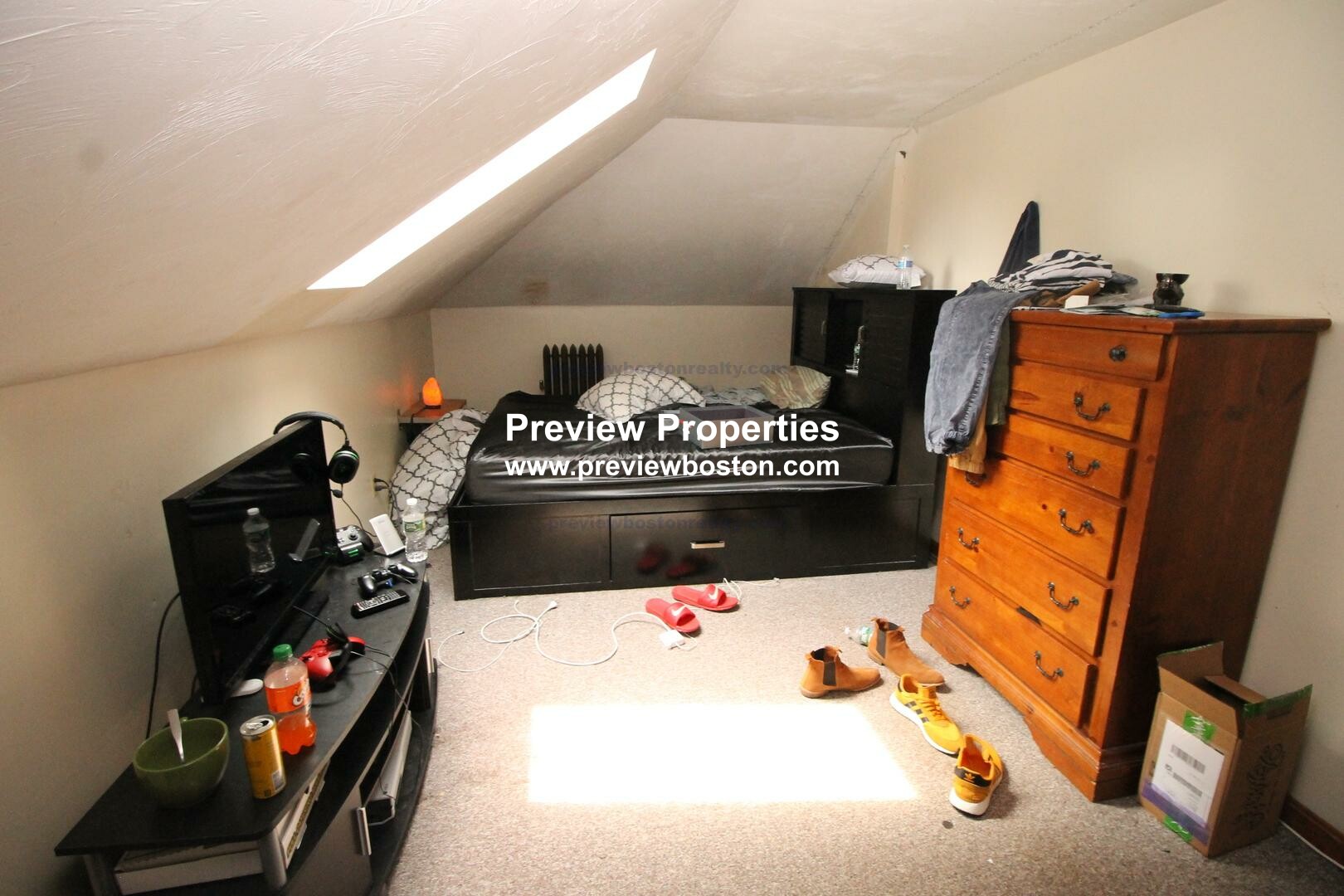 5 bed, 2 bath apartment for rent at 19 Priscilla Rd Unit 2, Brighton — photo 16 of 37