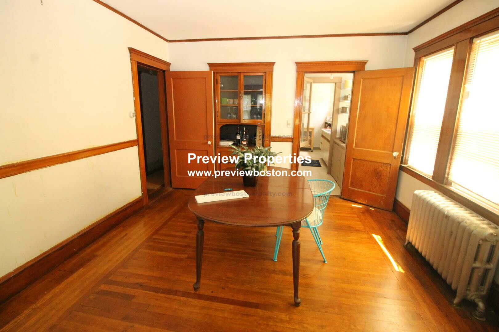 3 bed, 1 bath apartment for rent at 31 Claymoss Rd Unit 3, Brighton — photo 2 of 11