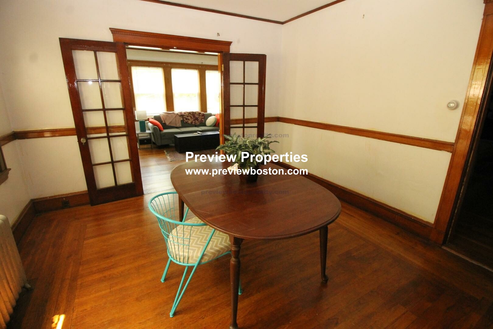 3 bed, 1 bath apartment for rent at 31 Claymoss Rd Unit 3, Brighton — photo 5 of 11