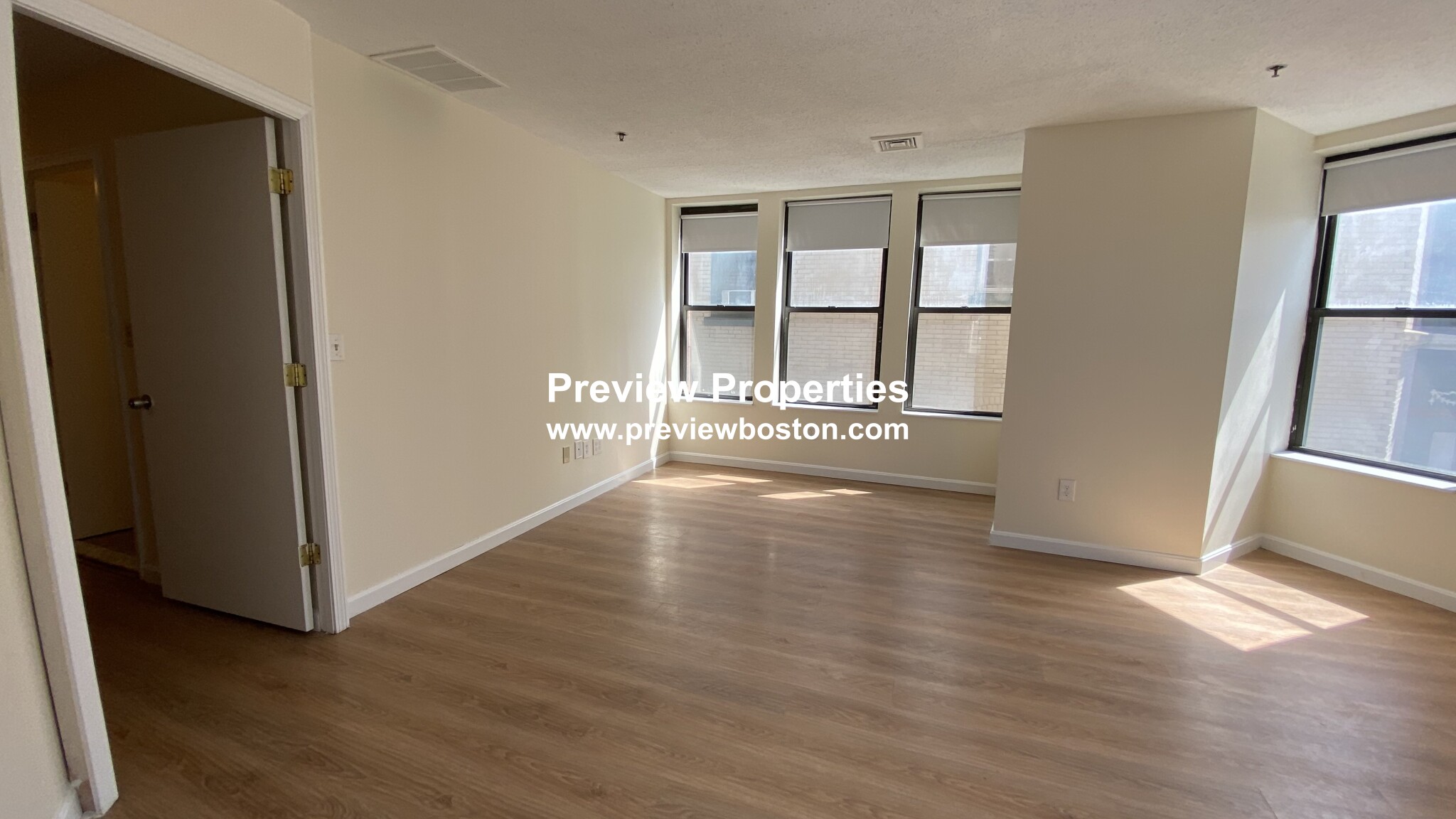 1126 Boylston St, Back Bay