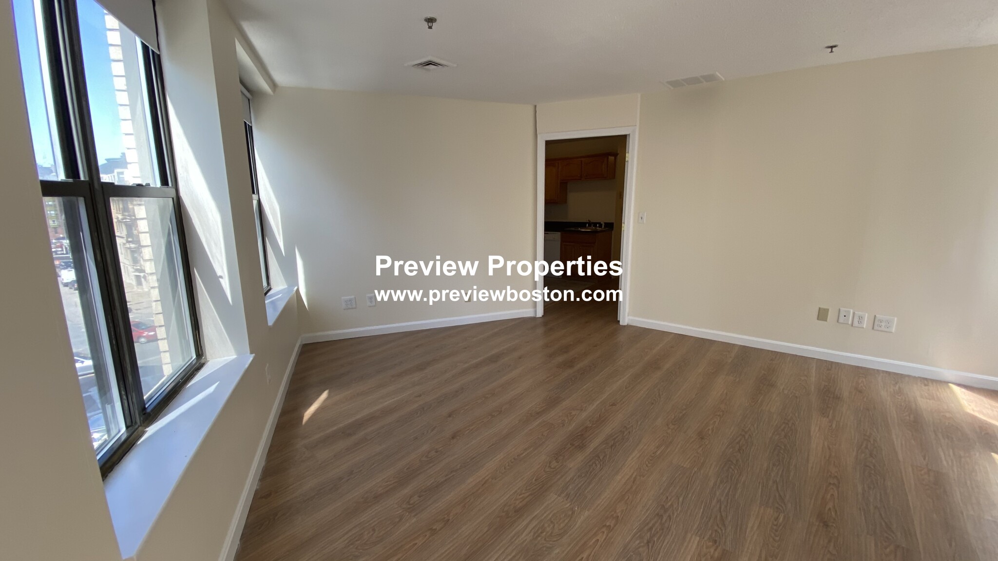 1126 Boylston St, Back Bay