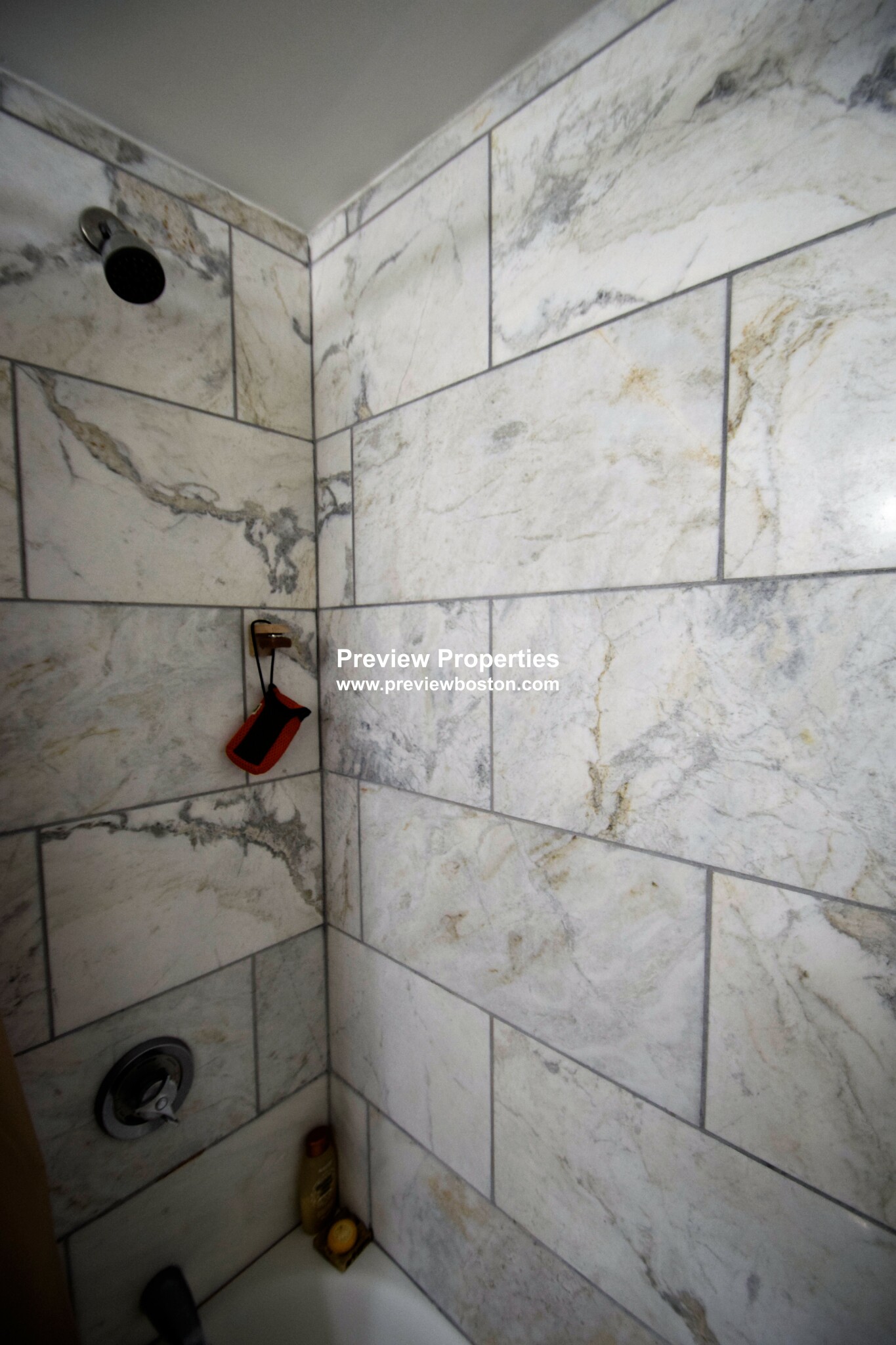 4 School St, Roxbury