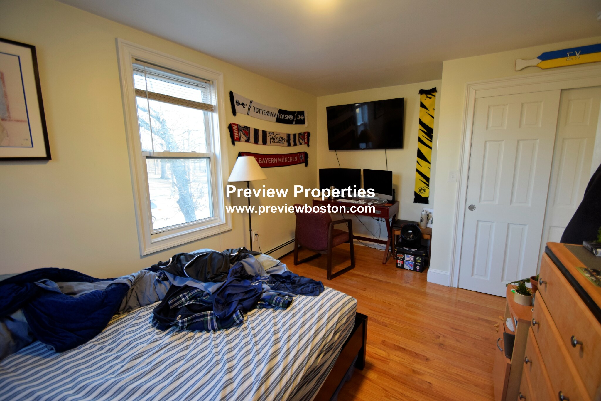 4 School St, Roxbury