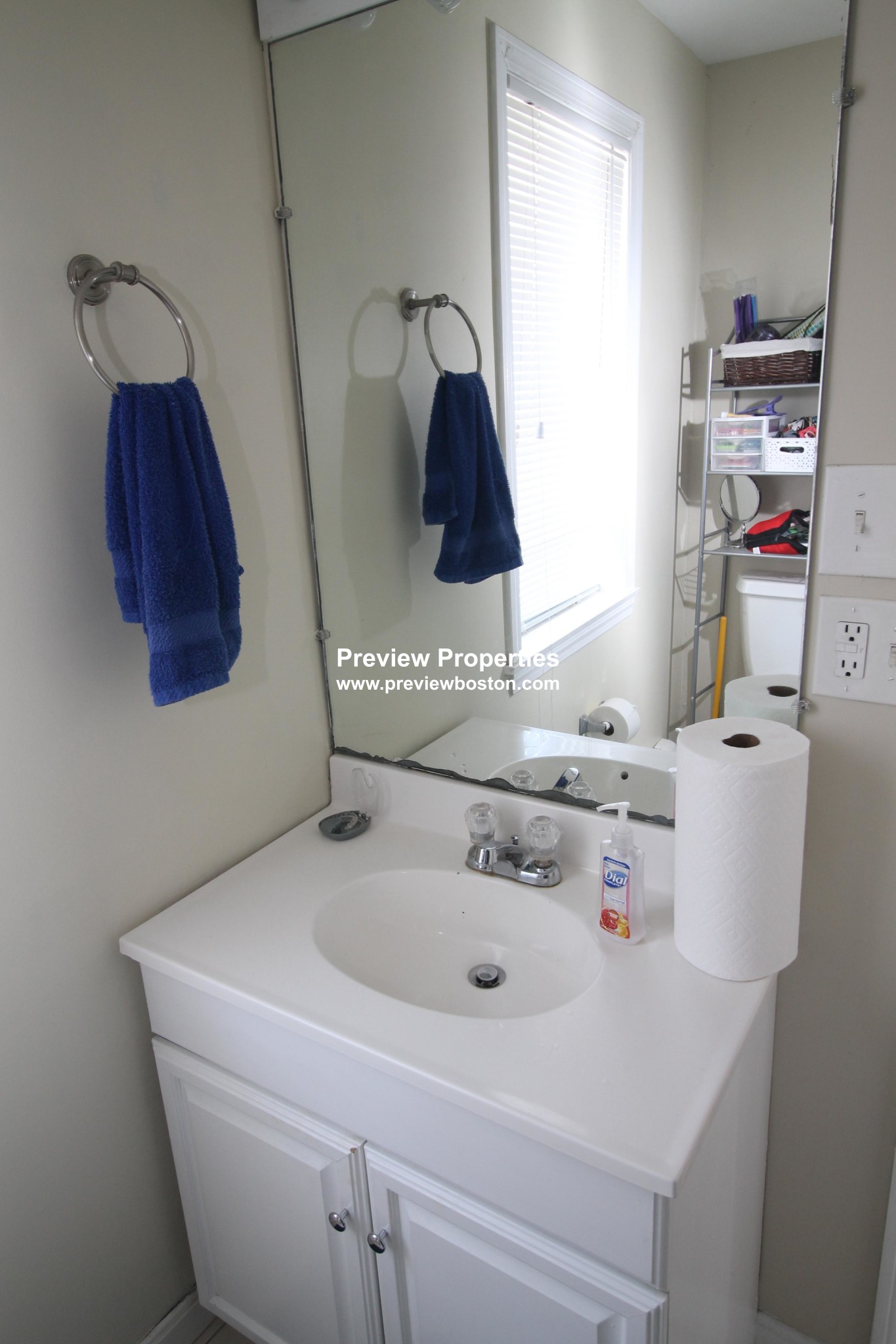 4 bed, 2 bath apartment for rent at 63 Monastery Rd Unit N/A, Brighton — photo 14 of 16