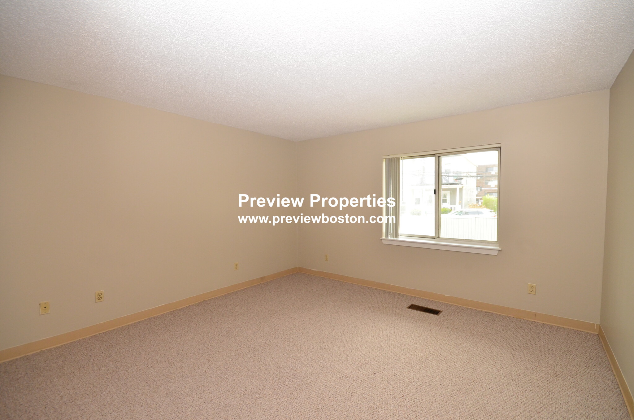 150 North Beacon St, Brighton