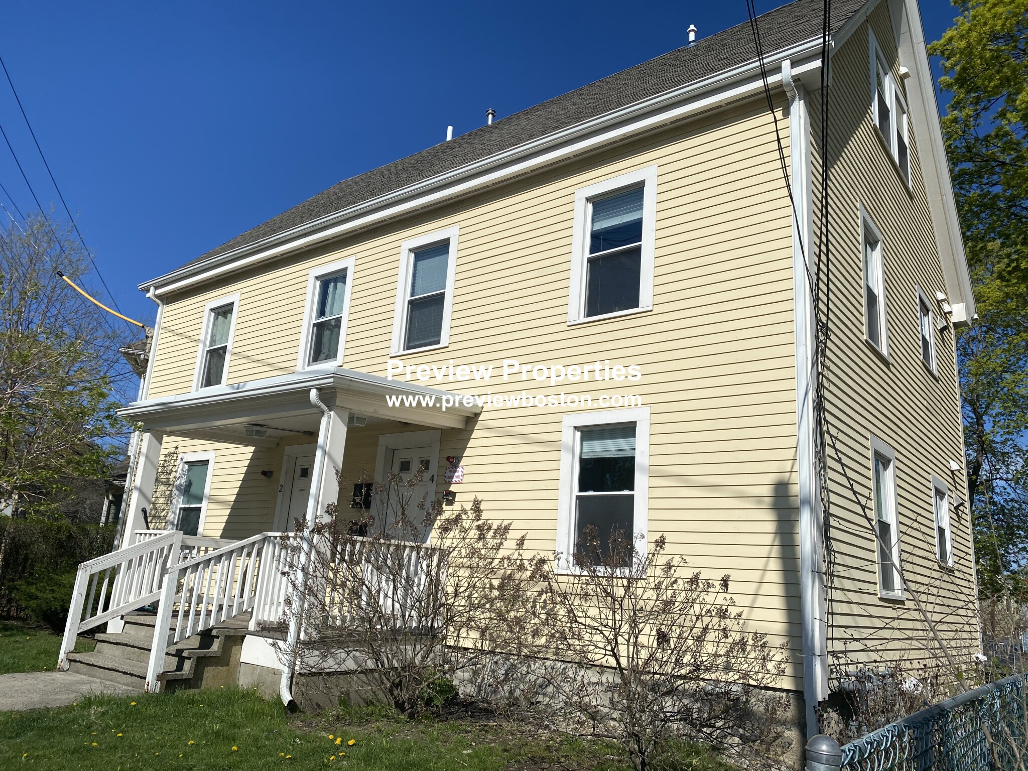 3 bed, 2 bath apartment for rent at 4 Mechanic St Unit 3, Newton Upper Falls — photo 2 of 18