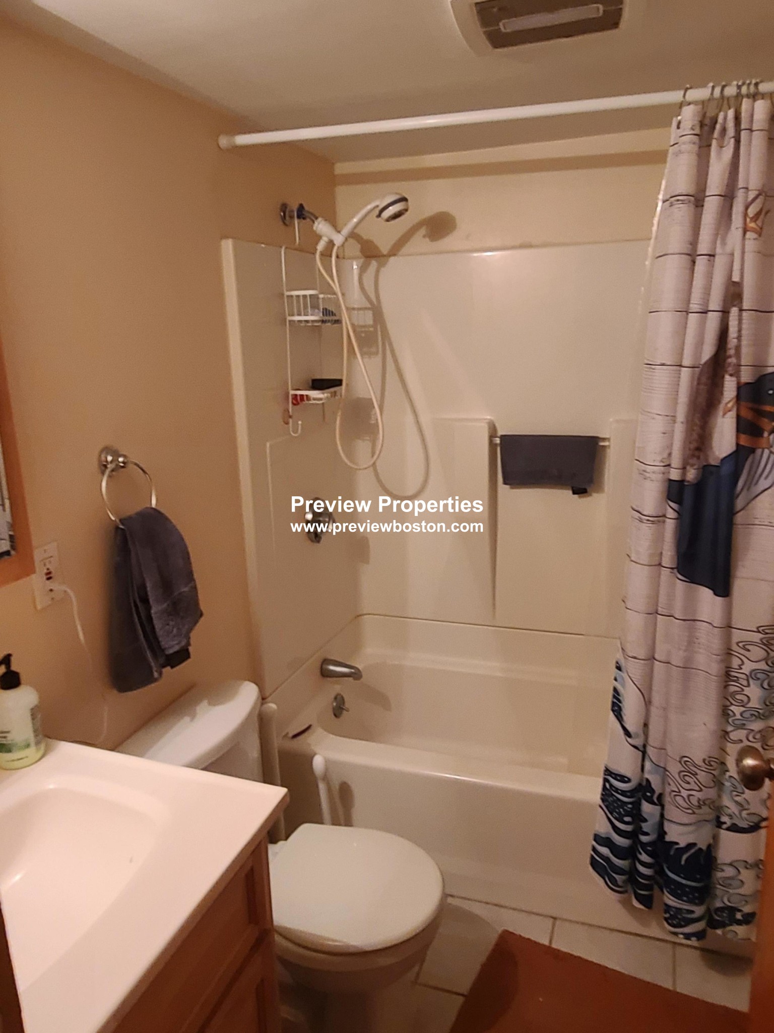 11 Commonwealth Ct, Brighton