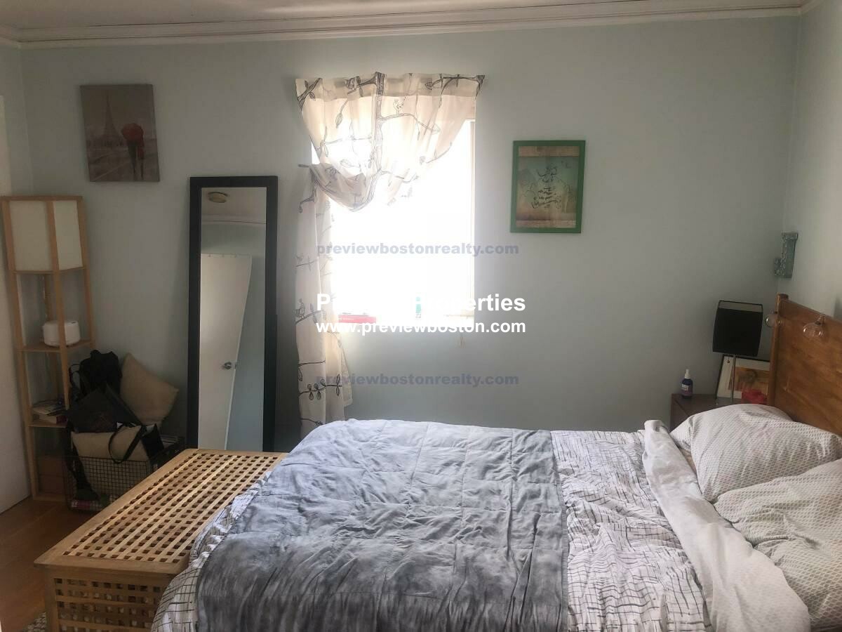1 bed, 1 bath apartment for rent at 200 Kelton St Unit 2-2A, Allston — photo 7 of 9