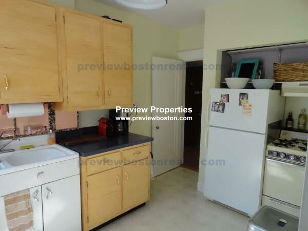 1 bed, 1 bath apartment for rent at 2039 Commonwealth Ave Unit 16, Brighton — photo 7 of 13