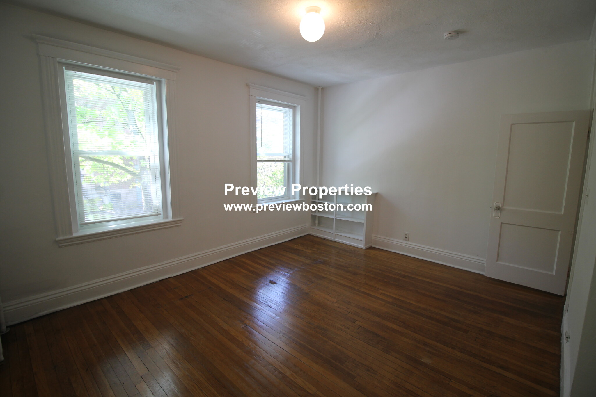 193 Strathmore Rd, Brighton