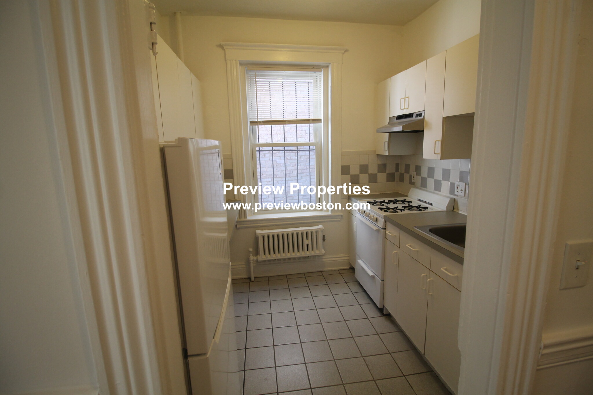 193 Strathmore Rd, Brighton