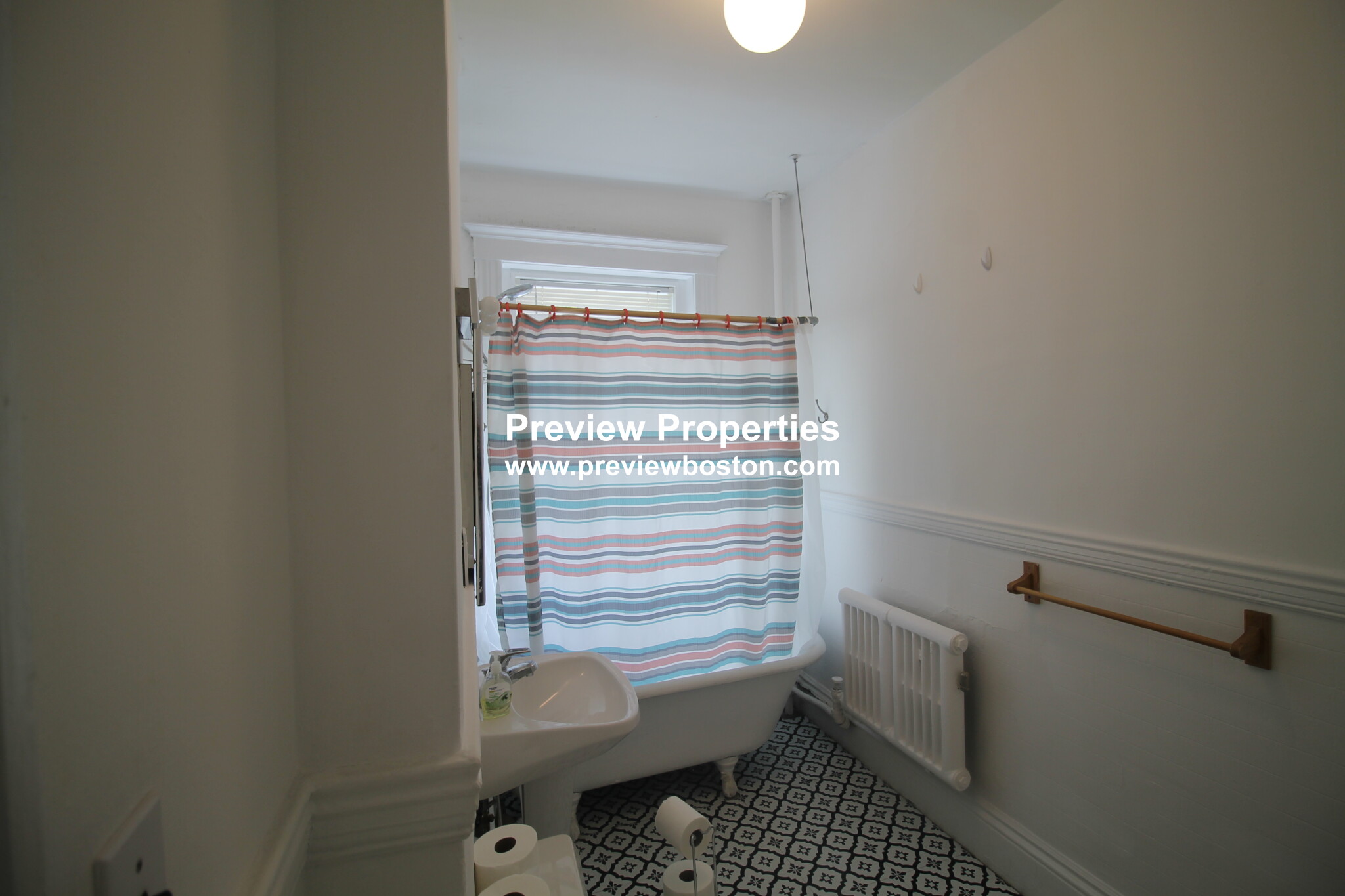 193 Strathmore Rd, Brighton