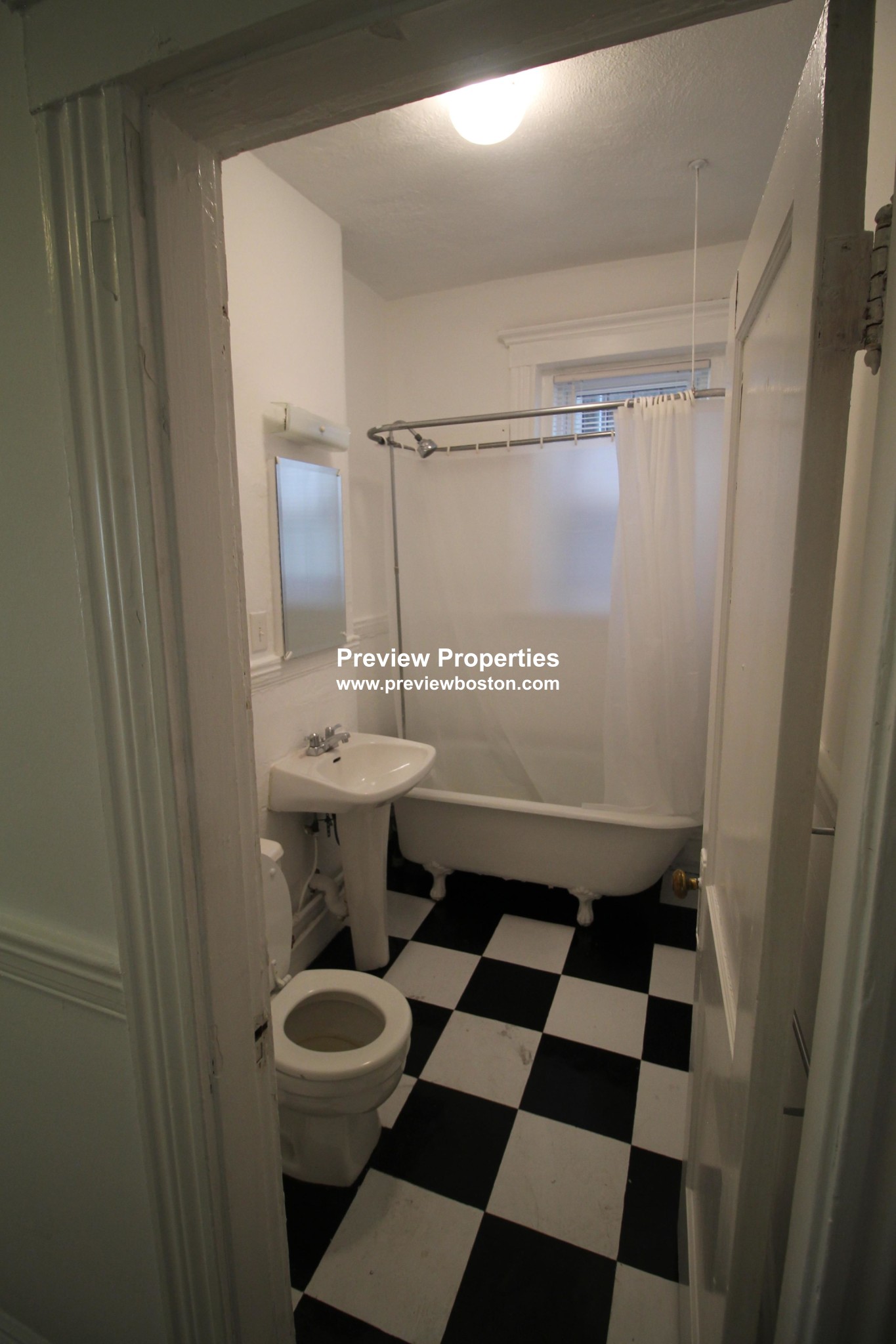 193 Strathmore Rd, Brighton