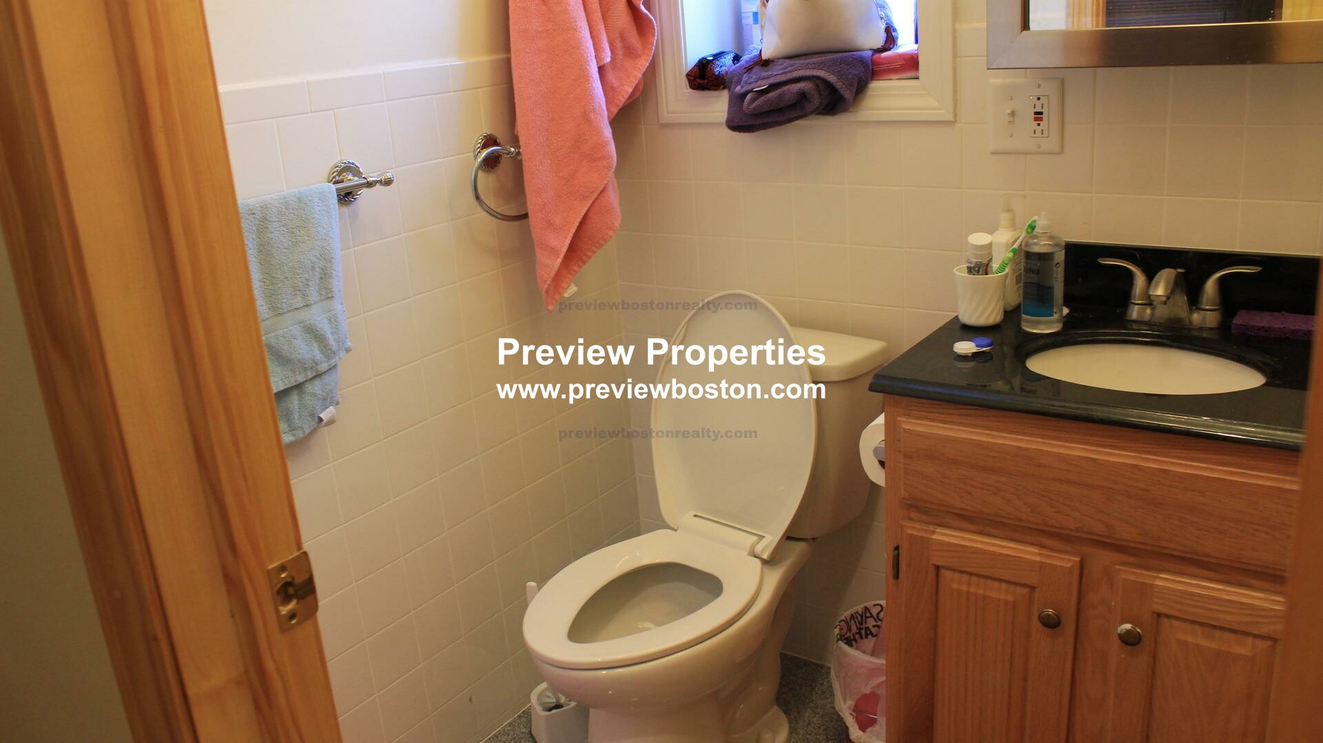 127 Cedar St, Roxbury