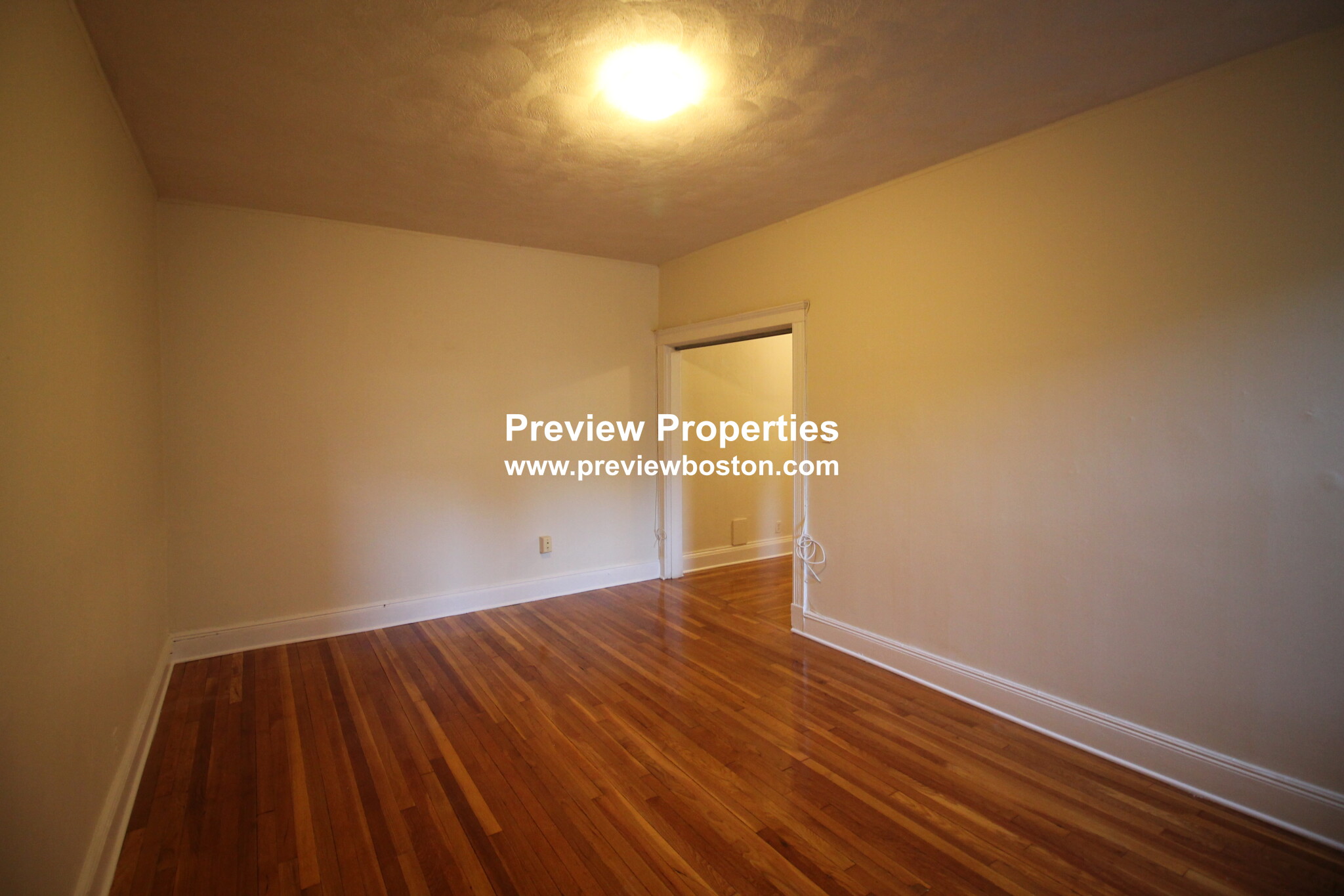 1810 Commonwealth Ave, Brighton