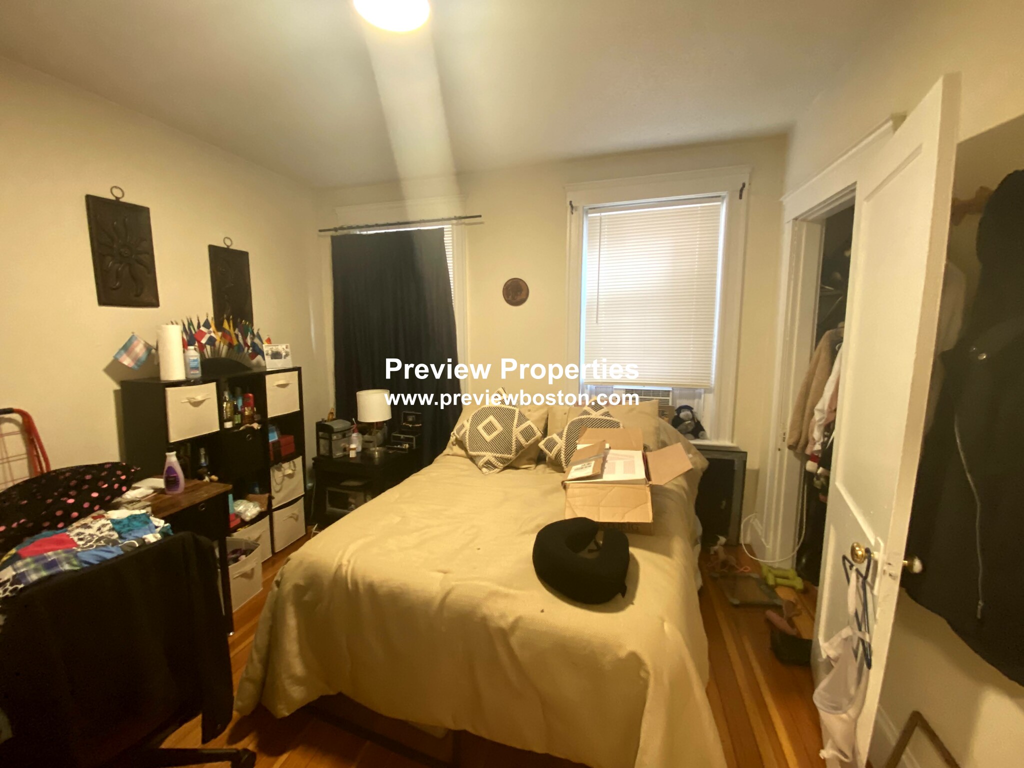 6 Barrows St, Allston