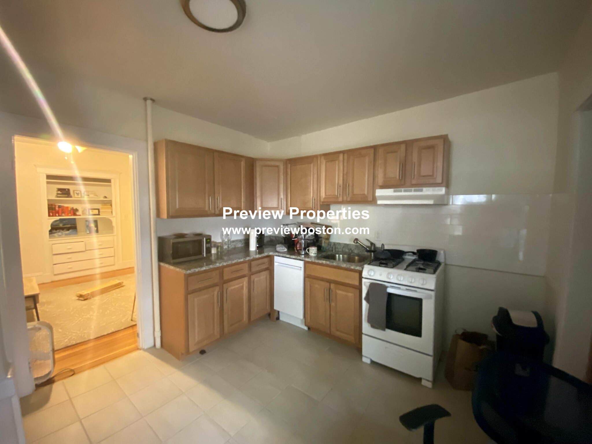 6 Barrows St, Allston