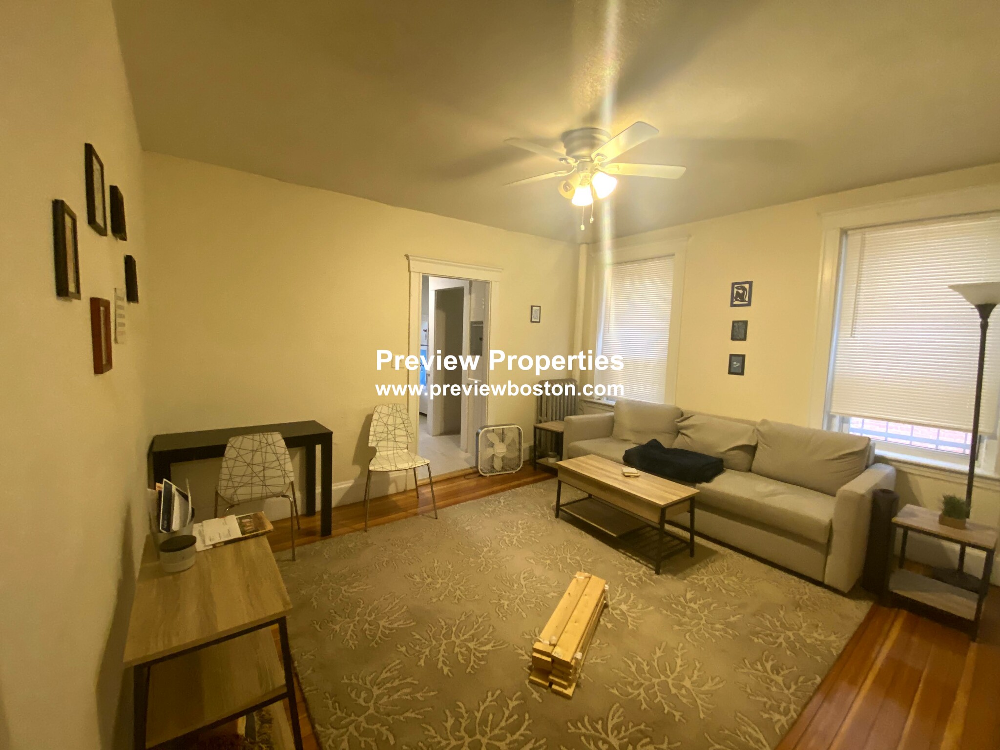 6 Barrows St, Allston