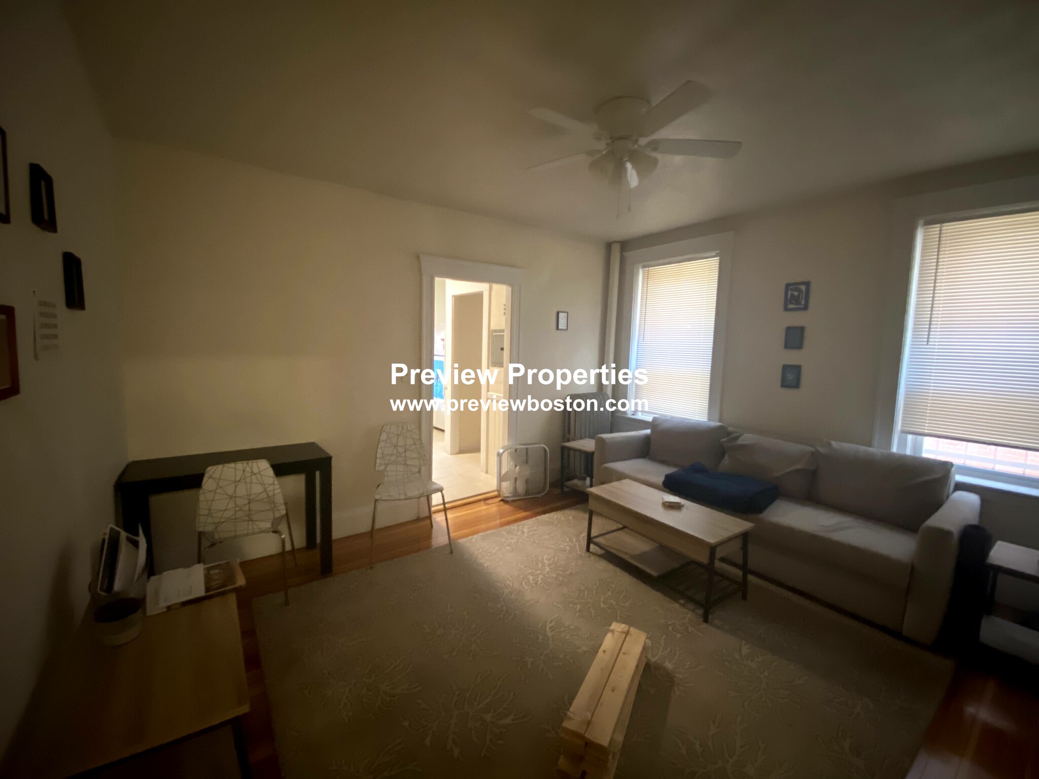 6 Barrows St, Allston