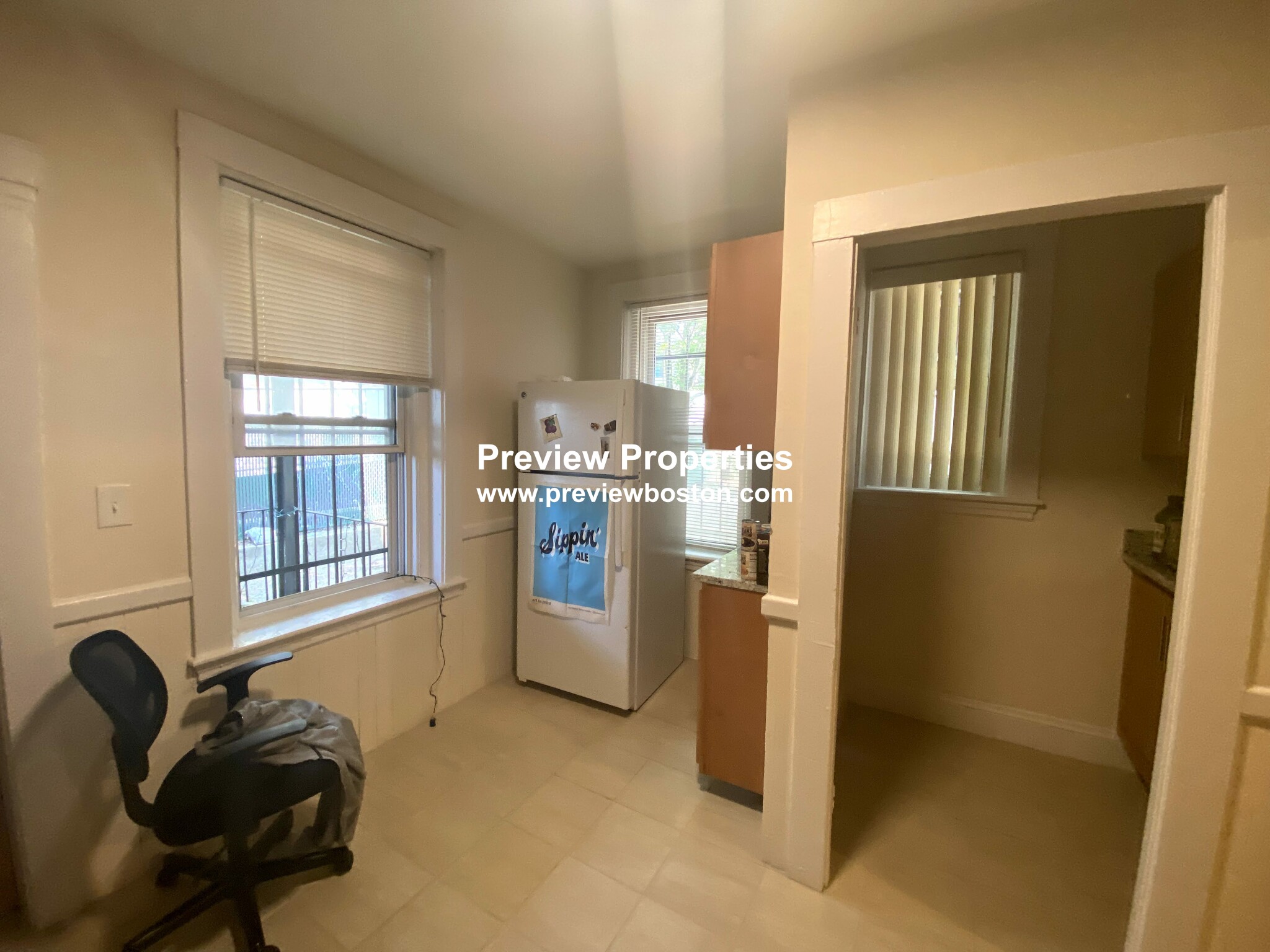 6 Barrows St, Allston