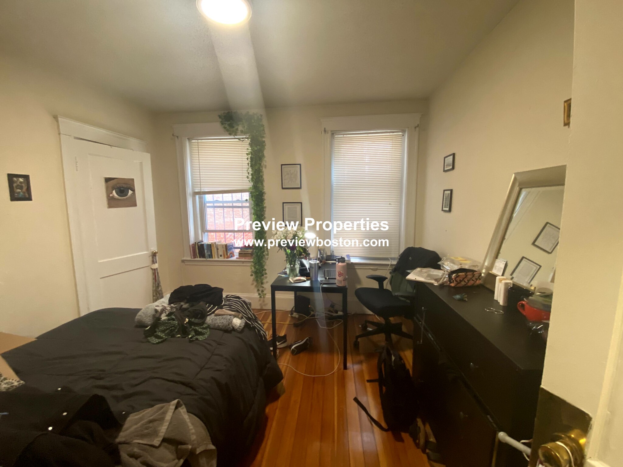 6 Barrows St, Allston