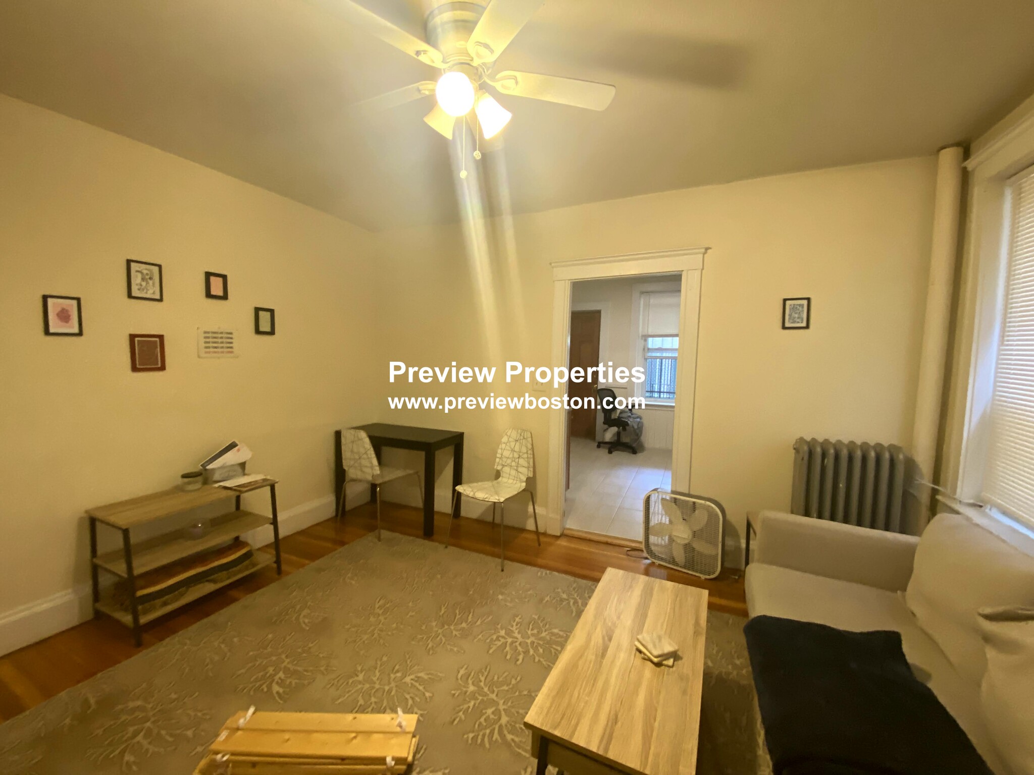 6 Barrows St, Allston