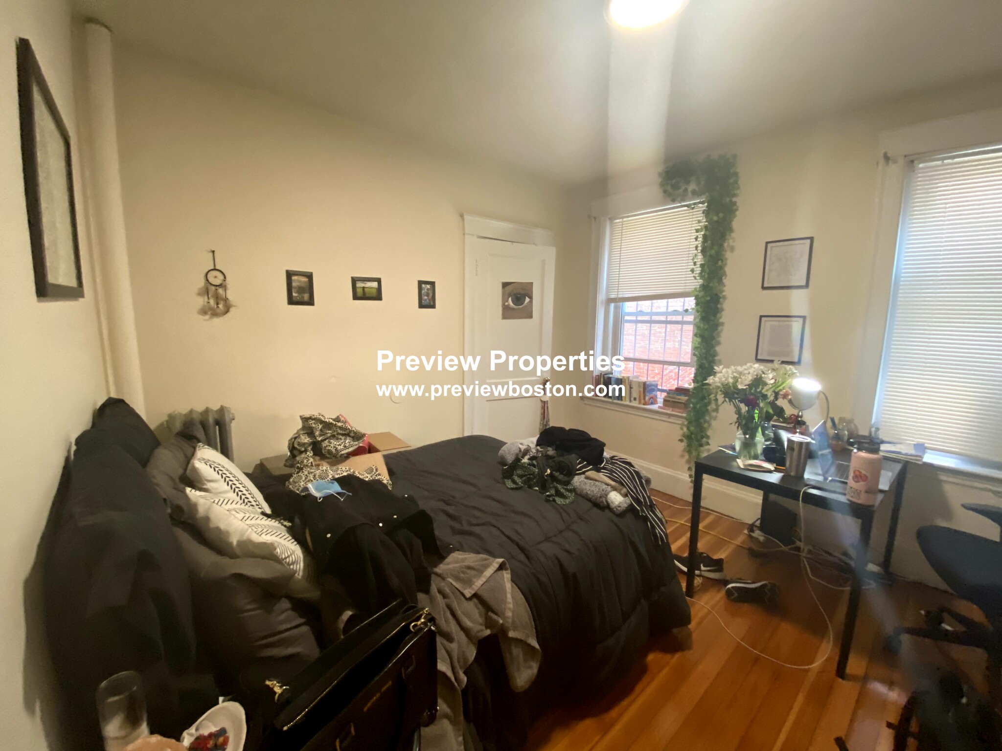 6 Barrows St, Allston