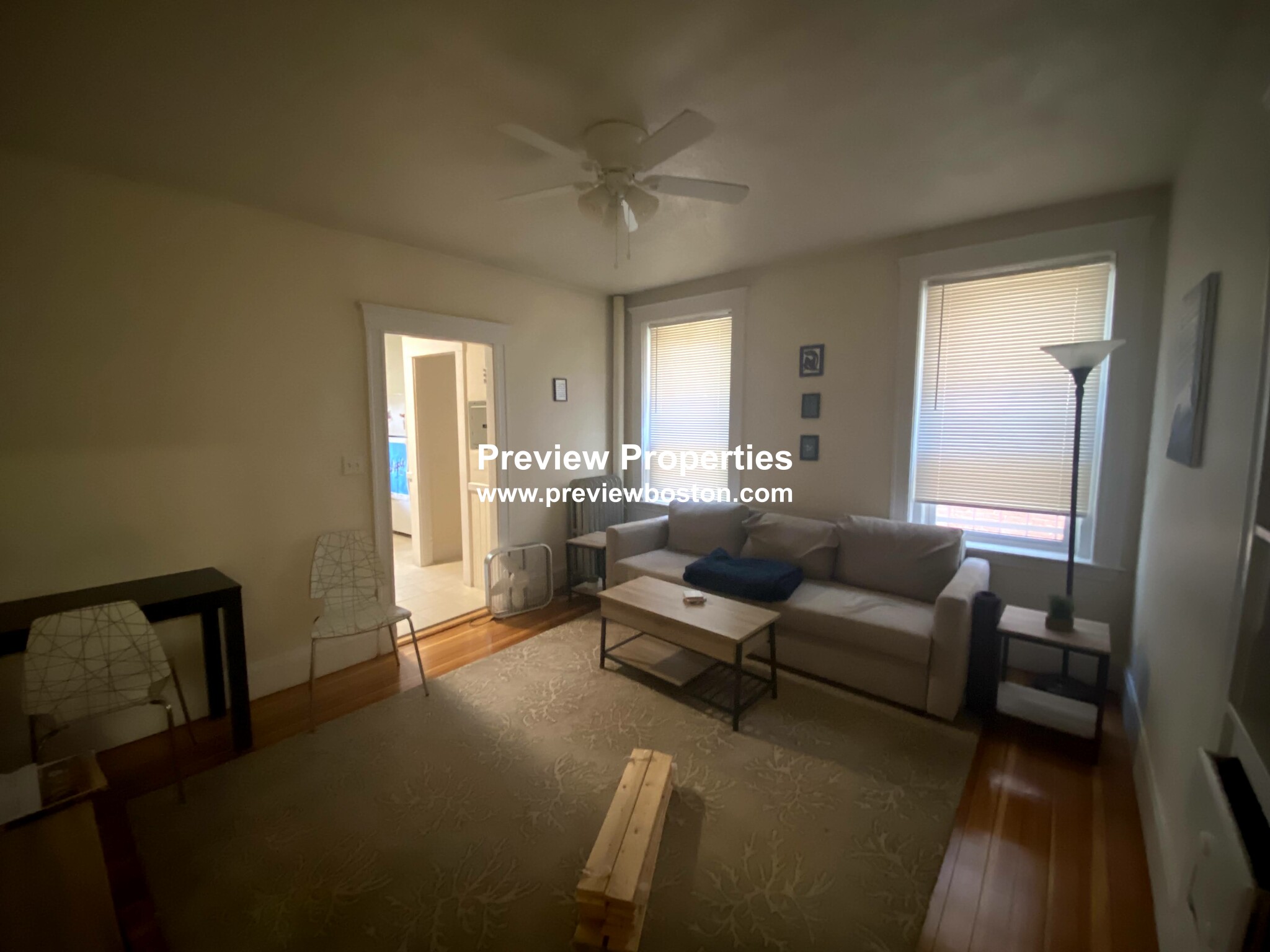 6 Barrows St, Allston