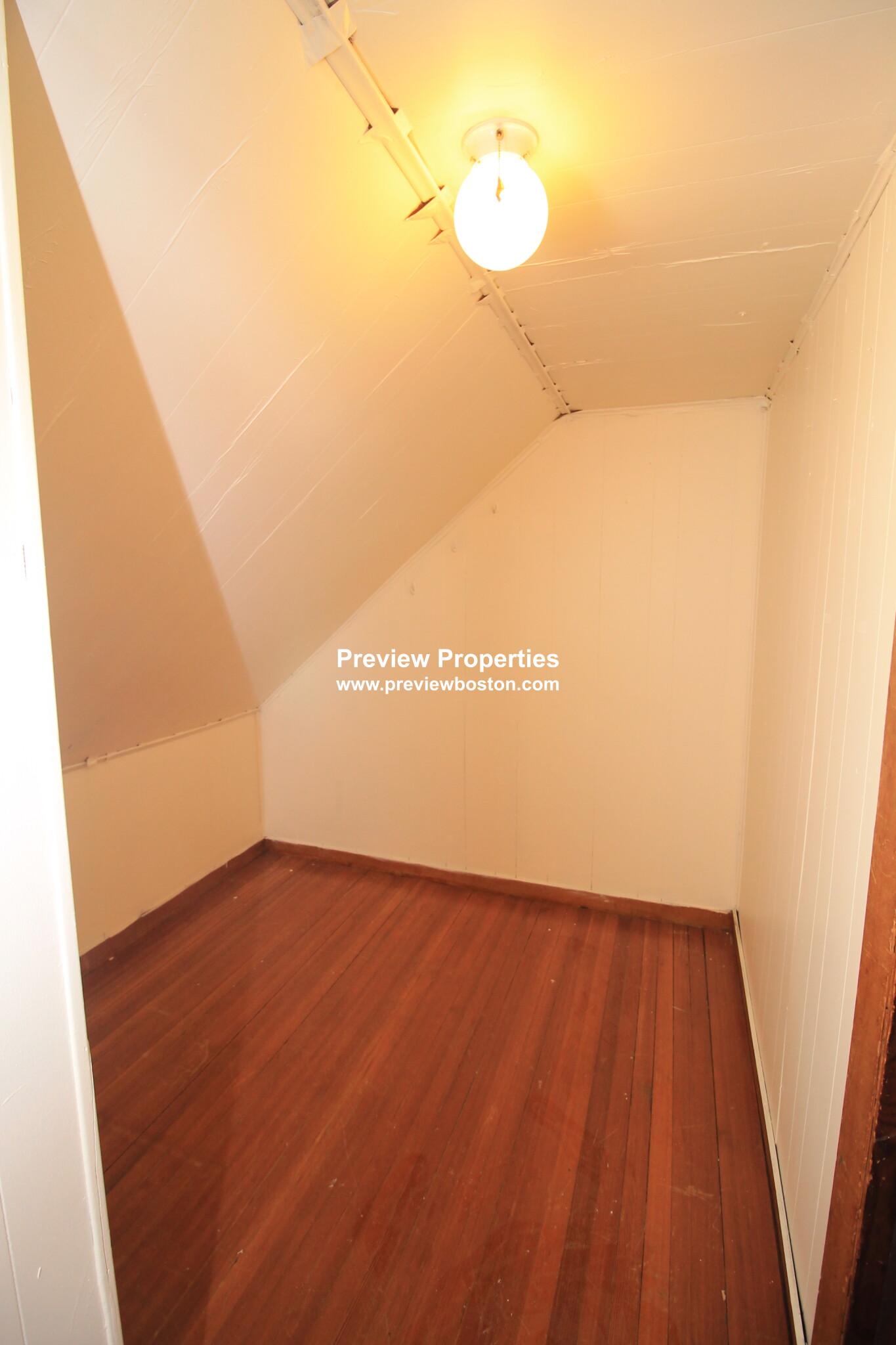 258 Chestnut Hill Ave, Brighton