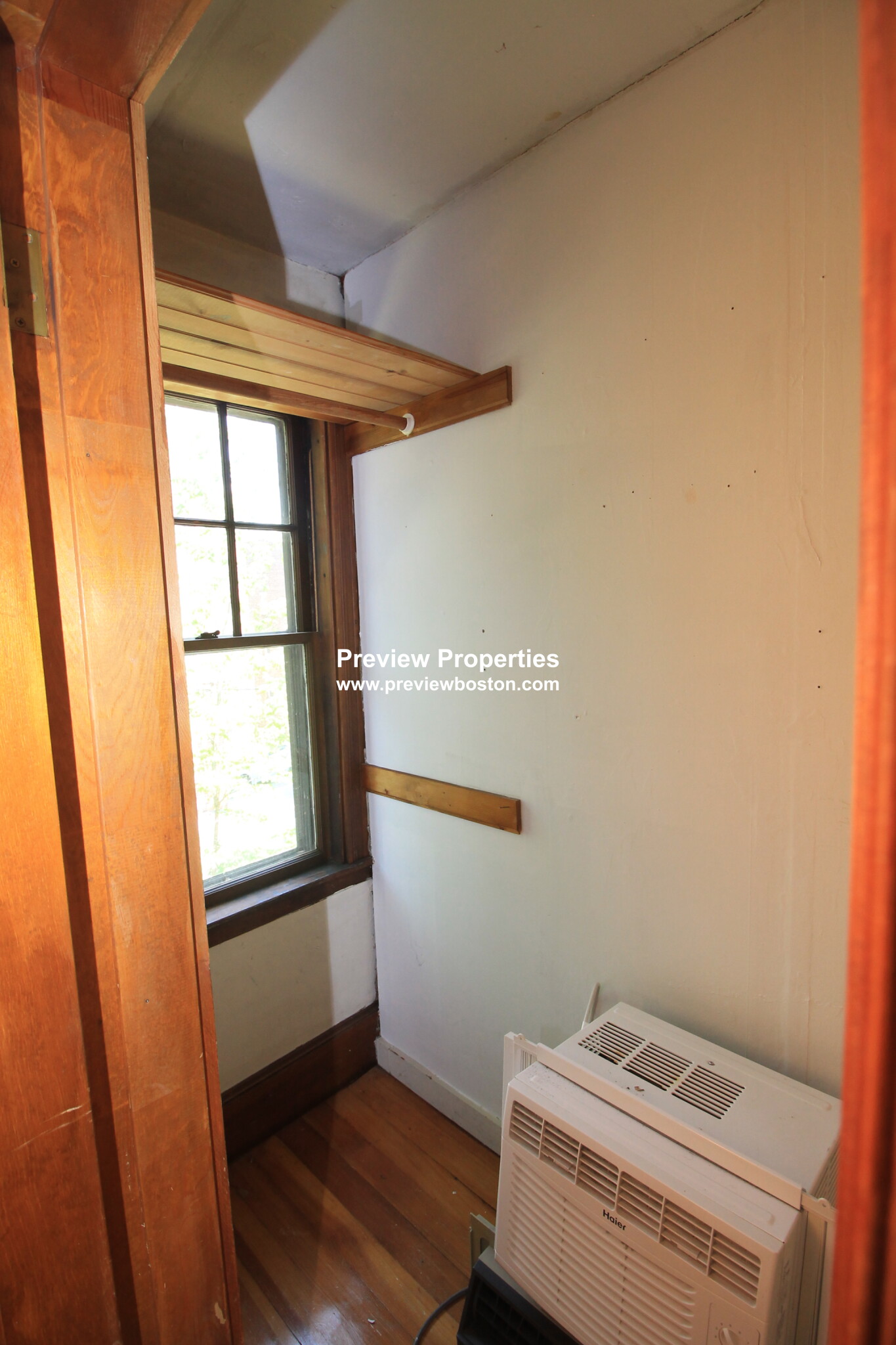 258 Chestnut Hill Ave, Brighton