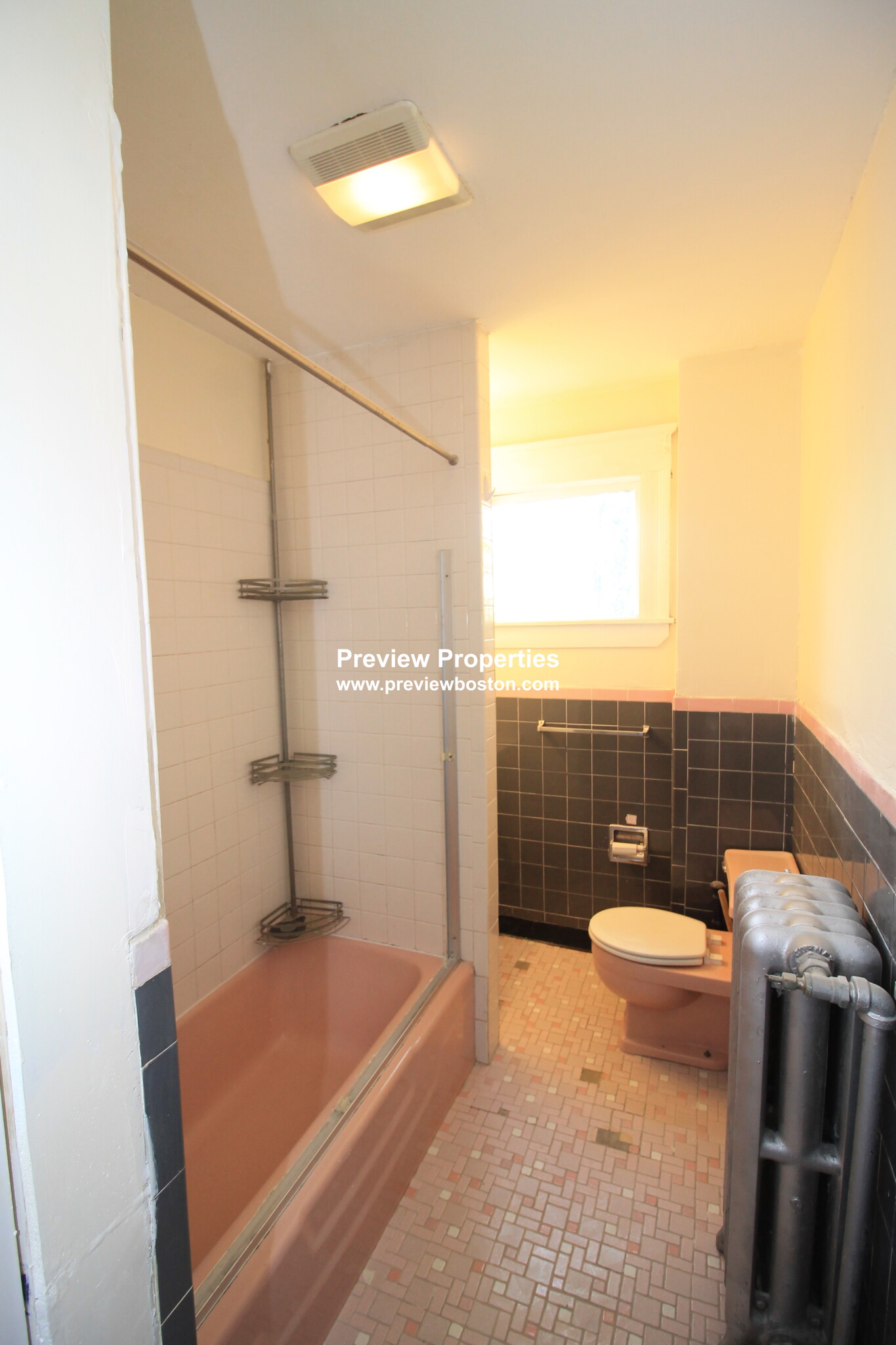 258 Chestnut Hill Ave, Brighton