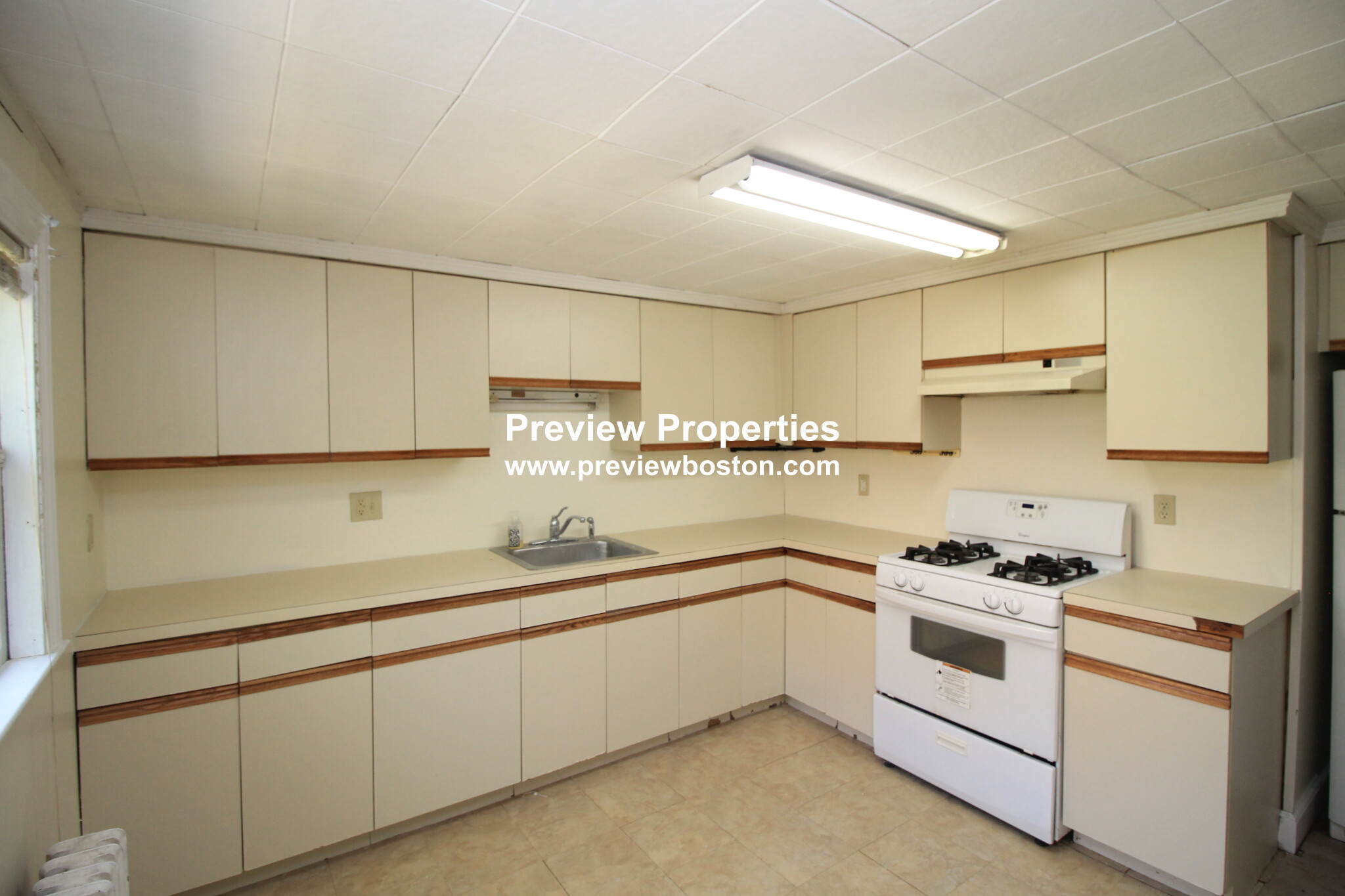 258 Chestnut Hill Ave, Brighton