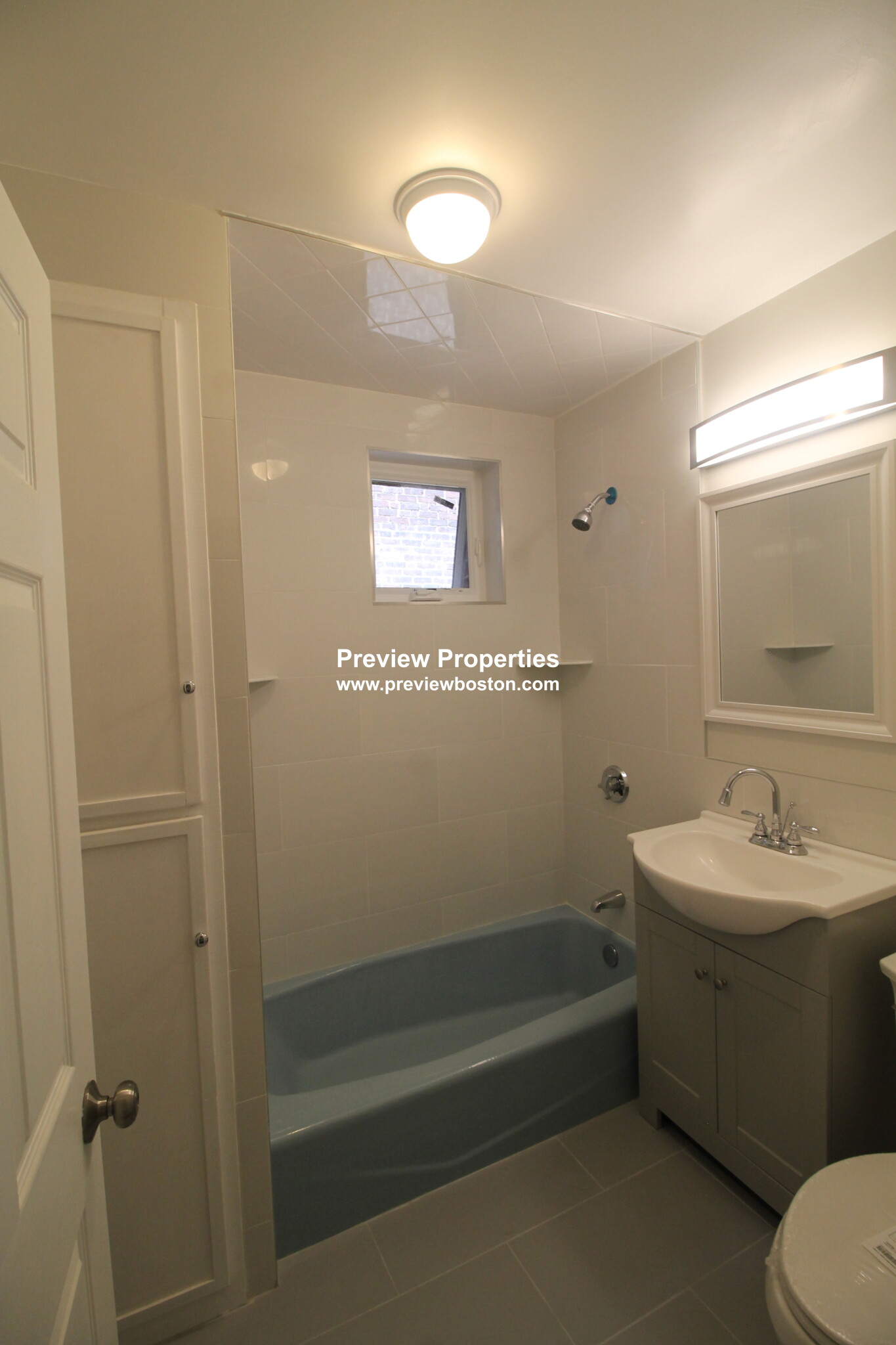 194 Kelton St, Allston