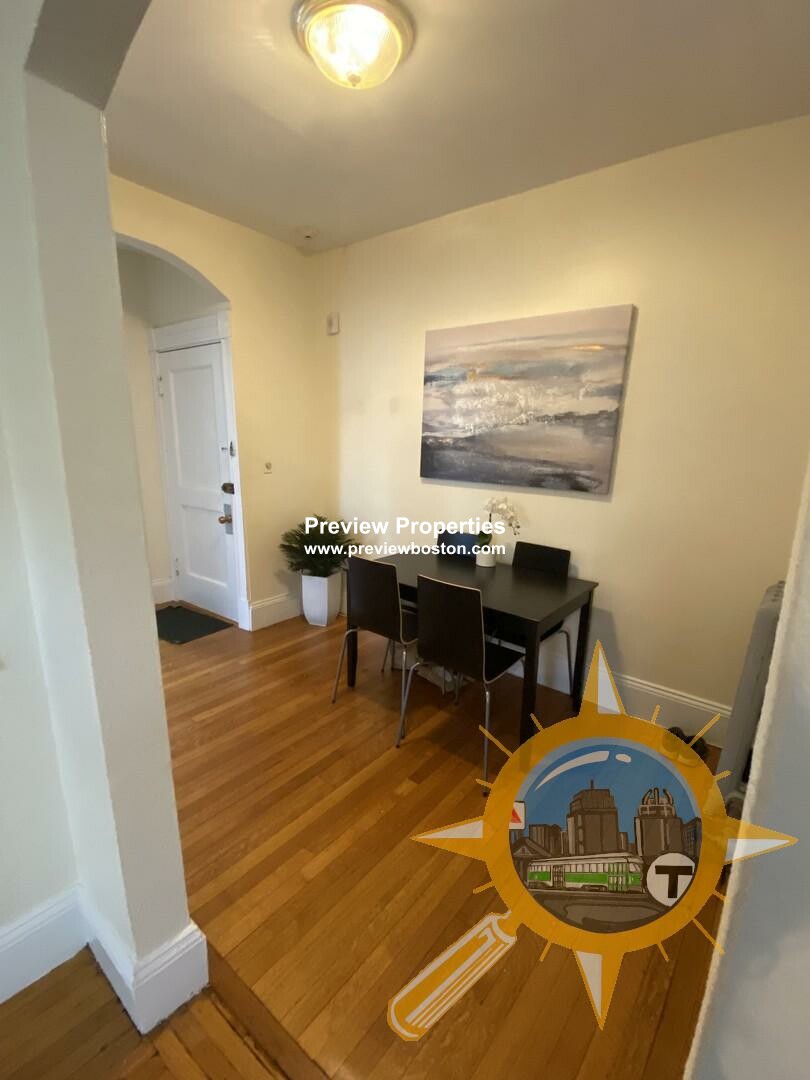 15 Braemore Rd, Brighton