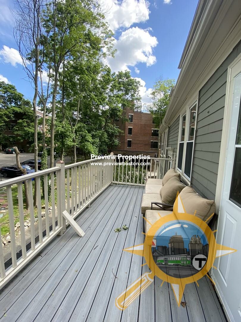 15 Braemore Rd, Brighton