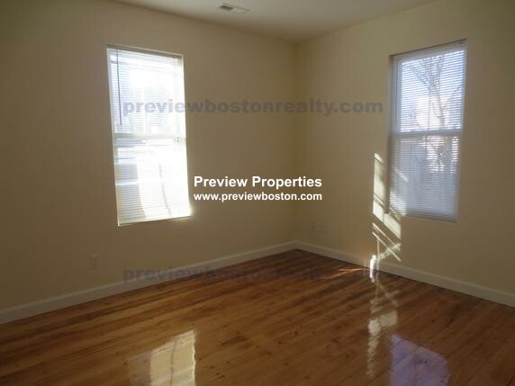 233 Boylston St, Brookline Village