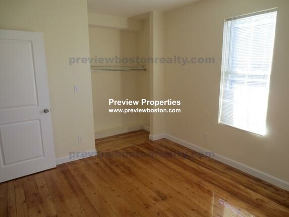 233 Boylston St, Brookline Village