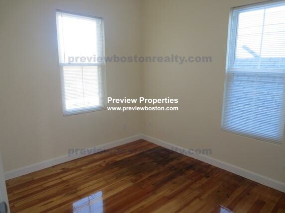 233 Boylston St, Brookline Village