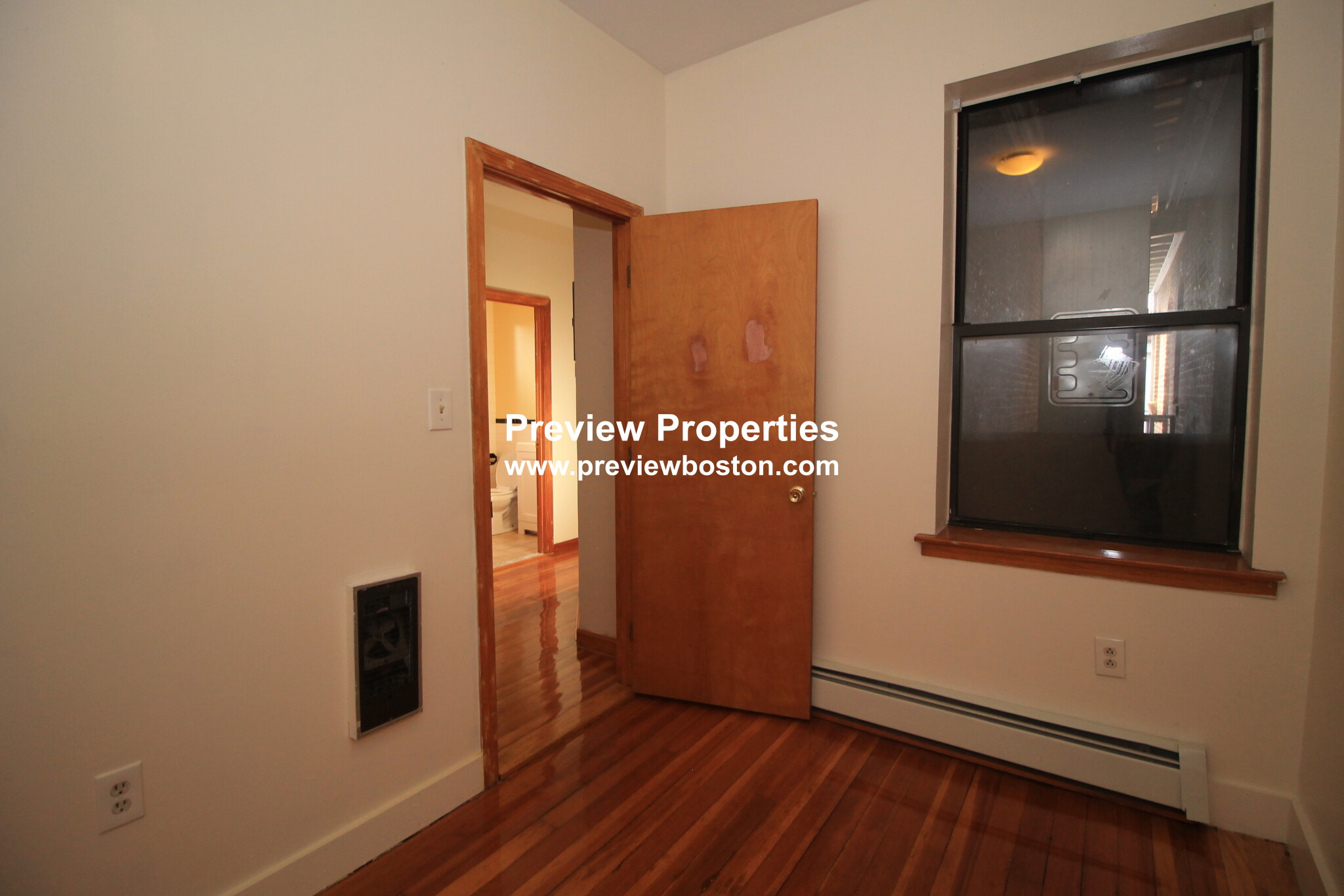 369 Centre St, Jamaica Plain